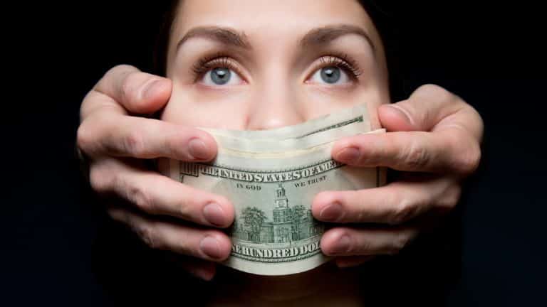 43-godišnjak prijavljen za iznudu