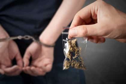 Tribunj: Kod 57-godišnjaka pronađeno više vrsta droga