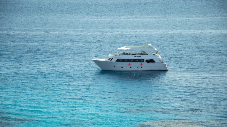 Šibensko-kninska: Bugarski državljanin prevario tvrtku za remont plovila