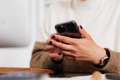 Kruži računalna prijevara putem lažnog SMS-a: Policija poziva na oprez