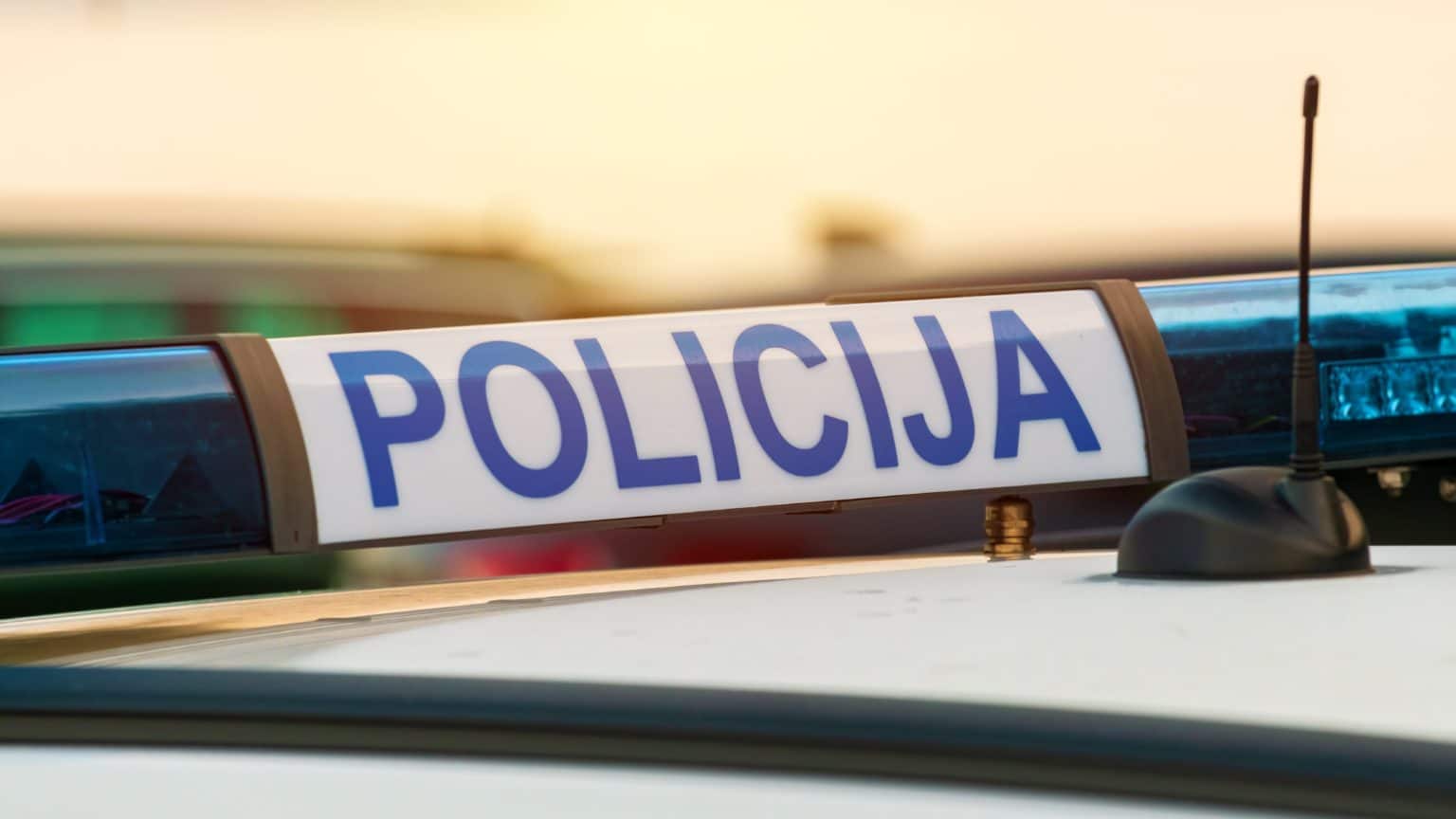 Zadarska policija raskrinkala prijevaru: Prodaja automobila s lažnim podacima