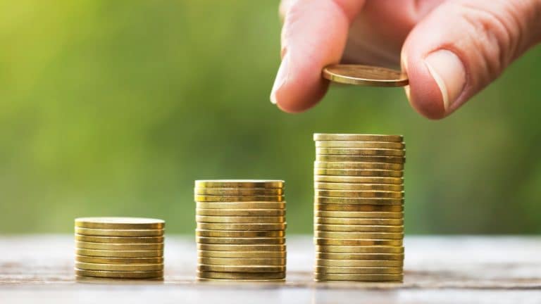 Financijski uspjeh za 2024.: Izgradite bogatstvo s ovim vrijednim savjetima