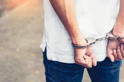 Zadar: 26-godišnjak uhićen zbog drskog ponašanja i fizičkog napada na ulici