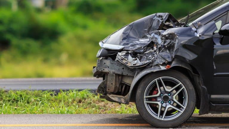 Teška prometna nesreća u Zvekovici: Ozlijeđeno dvoje maloljetnika