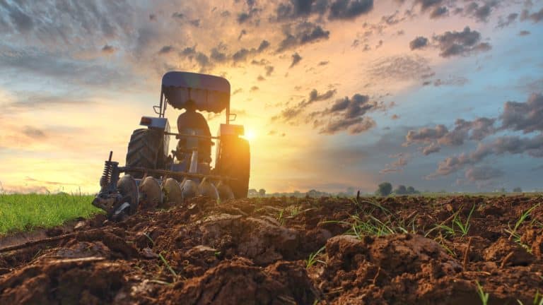 Tragična nesreća u Galovcu: Muškarac preminuo nakon kontakta s moto-kultivatorom