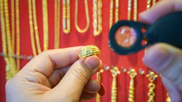 Dubrovnik: 72-godišnjakinja nasjela na staru prevaru s narukvicom